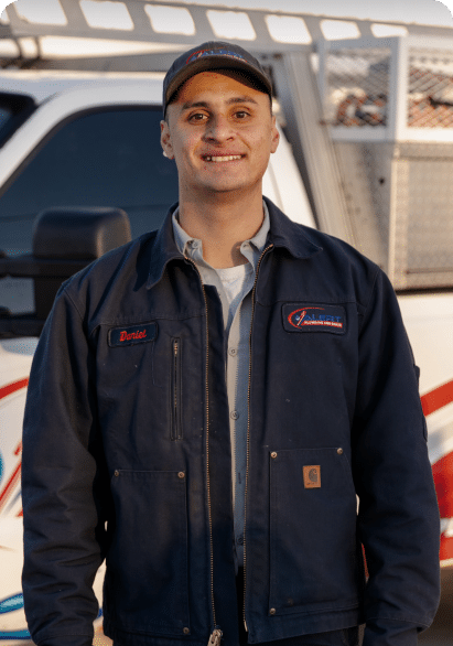 Alert Plumbing Technician